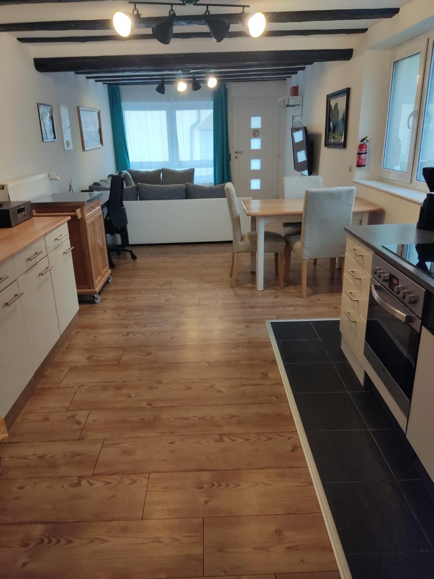 Protea Inn Ferienwohnungen Bad Nauheim Bagian luar foto